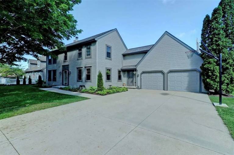 House  Neenah
