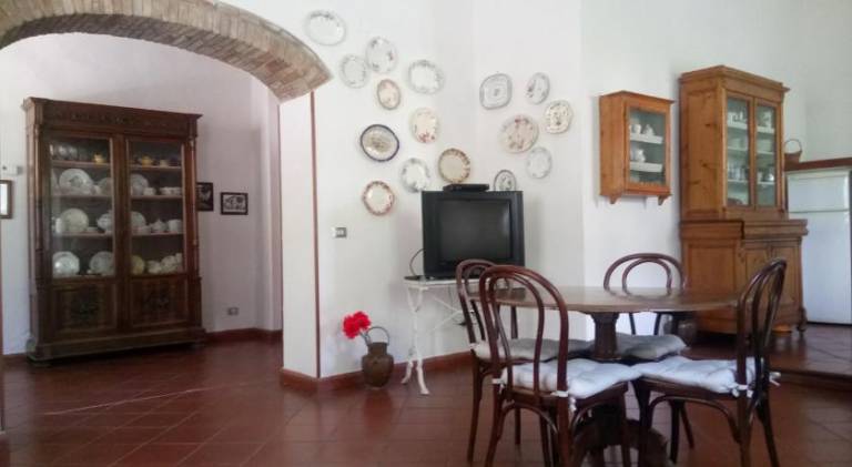 Rental apartment with 2 rooms for 5 persons — photo 3