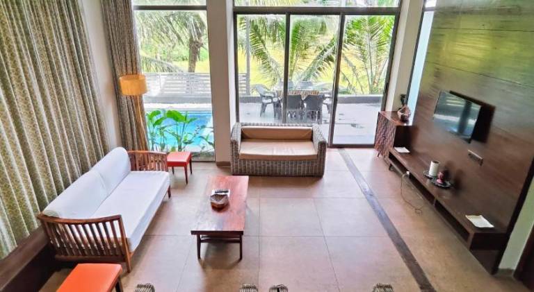 Villa with terrace, garden & private pool | Good for workation — photo 5