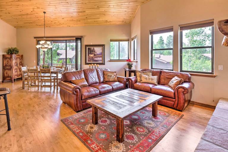Golfer’s Getaway in Show Low: Twin Townhomes! — photo 4