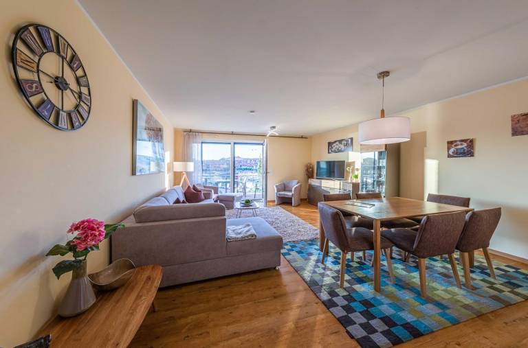 5-Sterne Ferienwohnung Hafenidylle mit Balkon und Hafenblick — photo 4