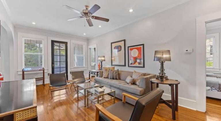 Vacation home | Suitable for remote work in Charlotte, NC