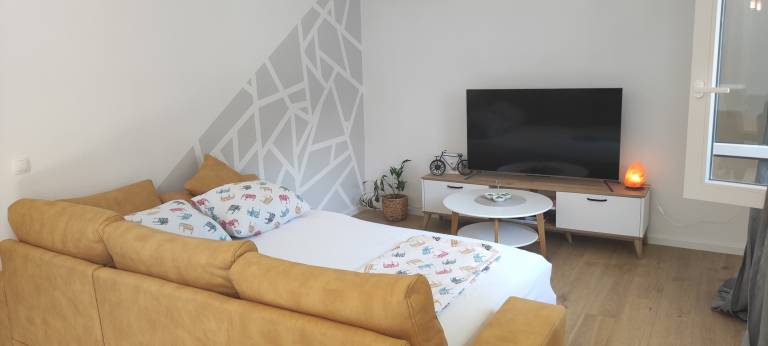 Lovely apartment with yard, BBQ & terrace | Mountain view | Pets are welcome — photo 2