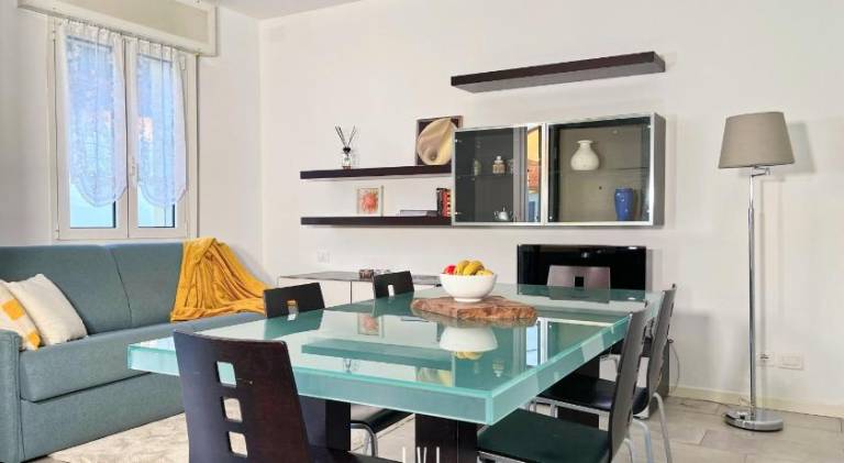 Holiday apartment with 2 rooms for 6 persons in Jesolo