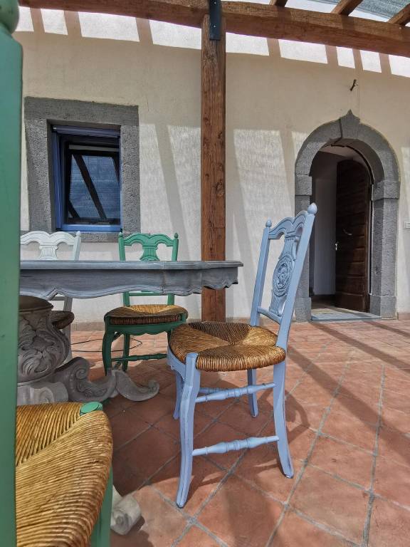 Fully equipped spacious villa with barbeque, yard & pool | Perfect for remote work | Pets are welcome — photo 4