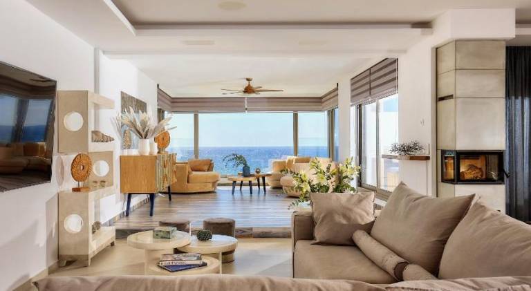 Seafront Luxury Moonlight Villa in South East Crete with Breathtaking Views — photo 2