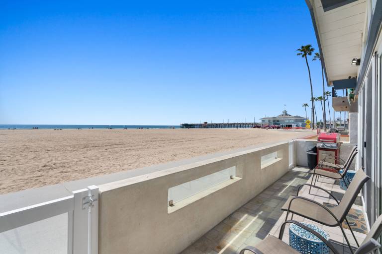 Apartment Newport Beach
