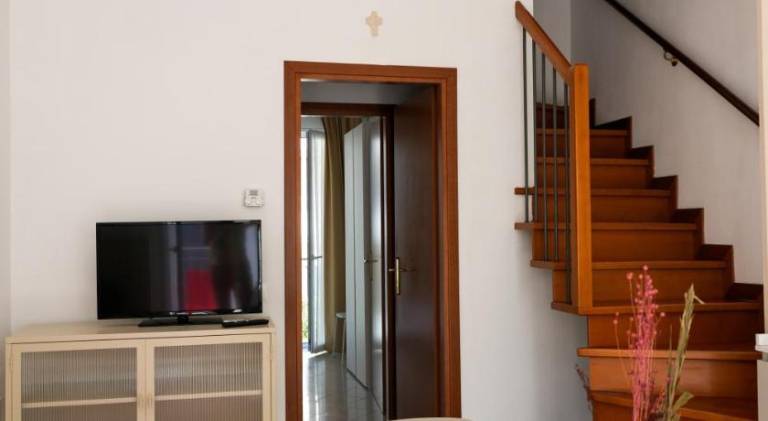 Dainese Apartments, Casa Abigail — photo 4