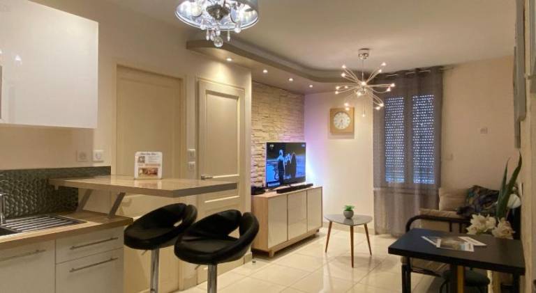 Residence DESCHAMPS — photo 3
