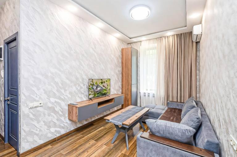 Serviced apartment with yard in Yerevan