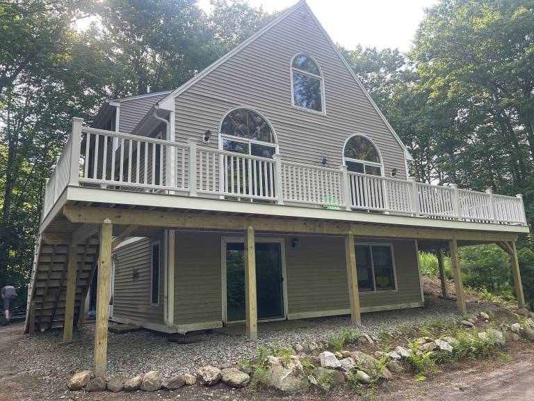 House Lake Sunapee