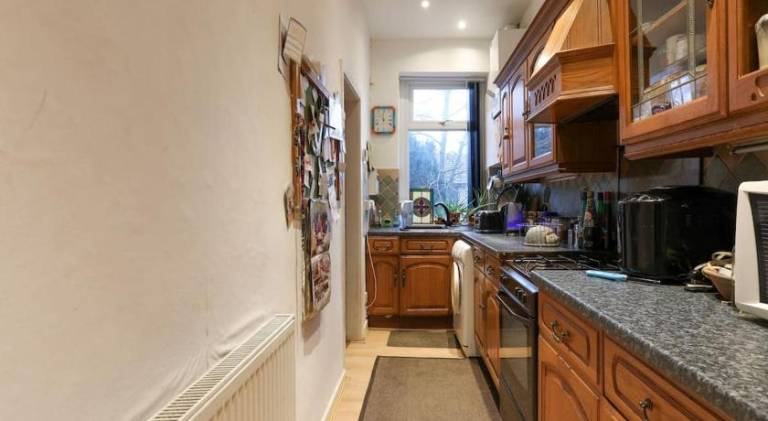 Apartment with 2 rooms for 5 persons — photo 3