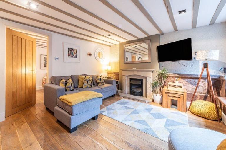 Apartment Chester
