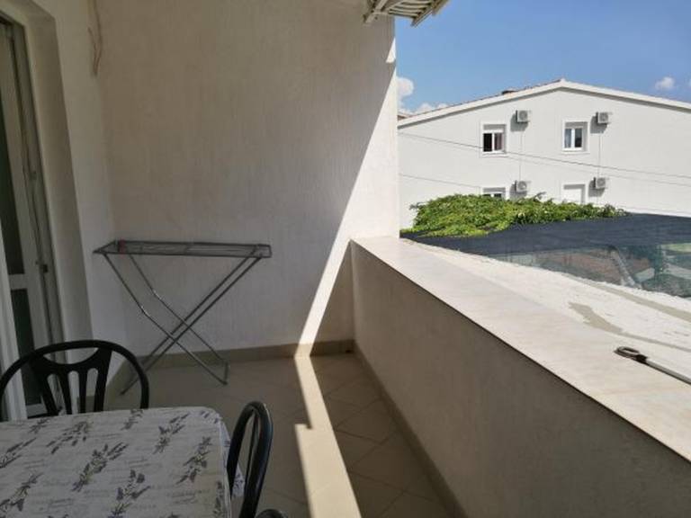 Apartment with BBQ — photo 2