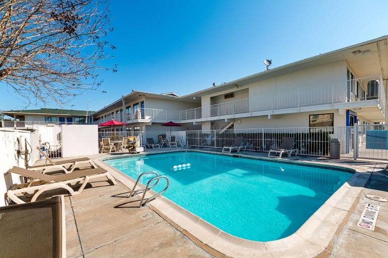 Motel 6 Mcallen, TX in McAllen, TX