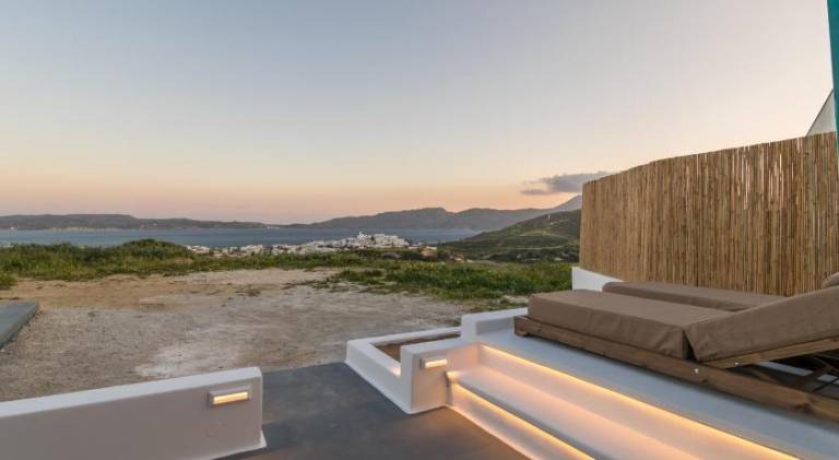 House with patio, jacuzzi & garden — photo 4