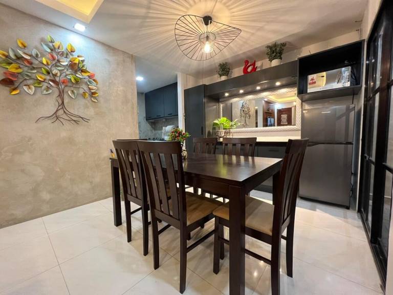 Lovely bungalow with pool | Pet-friendly — photo 4