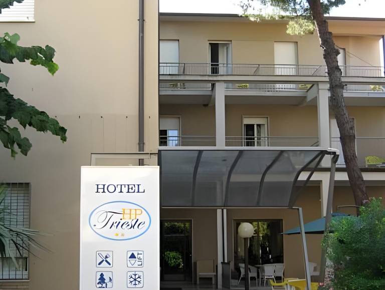 Hotel Trieste in Senigallia