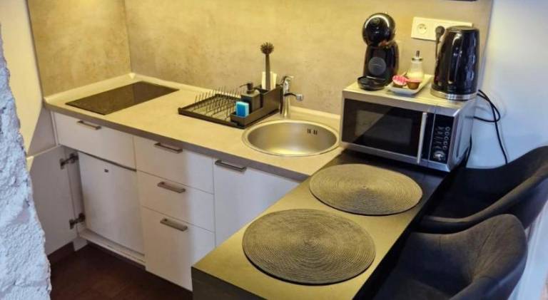 Apartment with 1 room for 5 persons — photo 3