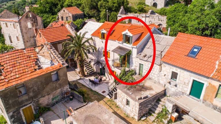 dom  Podgora
