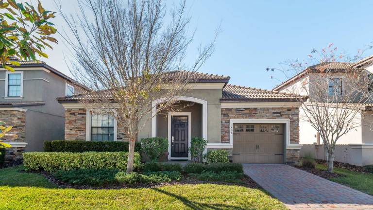 Family-oriented big vacation home with terrace & private pool | Pet-friendly — photo 5