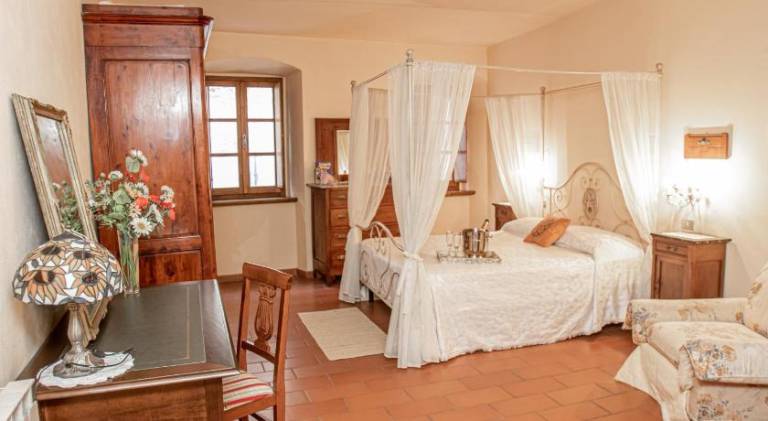Beautiful apartment with barbeque, pool & garden | Pet-friendly — photo 2