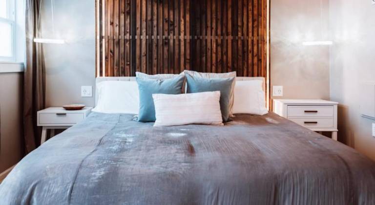 Swank House- Downtown Suite-Pet Friendly in Ashland, OR