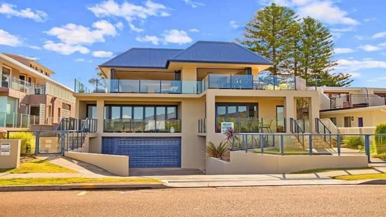 House  Ettalong Beach