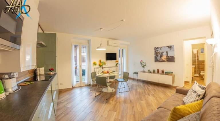 Rental apartment with yard, pool & patio — photo 2