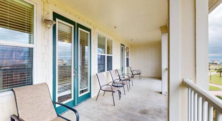 Holiday apartment with patio, hot tub & BBQ | Perfect for remote work — photo 5