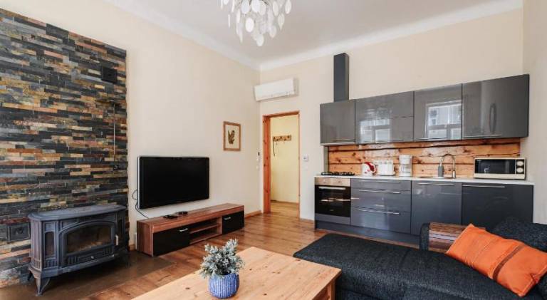 Holiday apartment | Close to Town Hall Square — photo 2