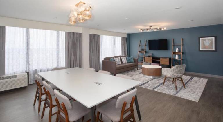 Crowne Plaza Hotel Kansas City Downtown By IHG — photo 3