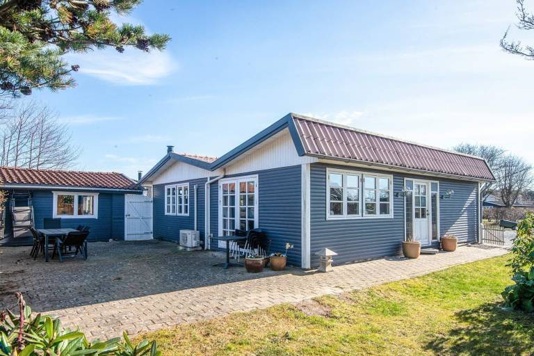 Fully equipped wonderful house with patio & barbeque | Dogs allowed in Grenaa