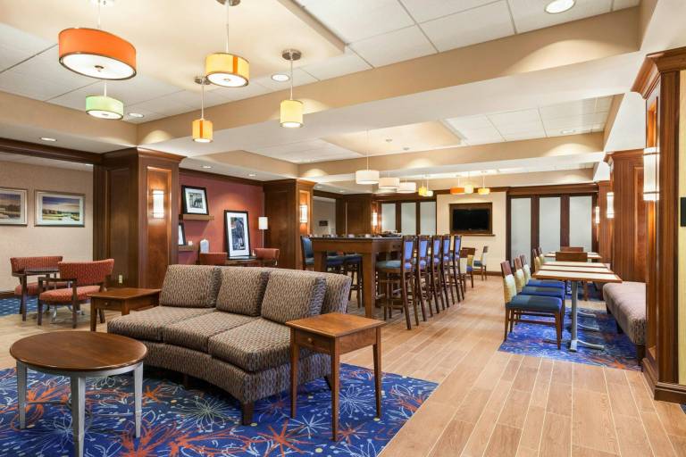 Hampton Inn Warrenton — photo 4