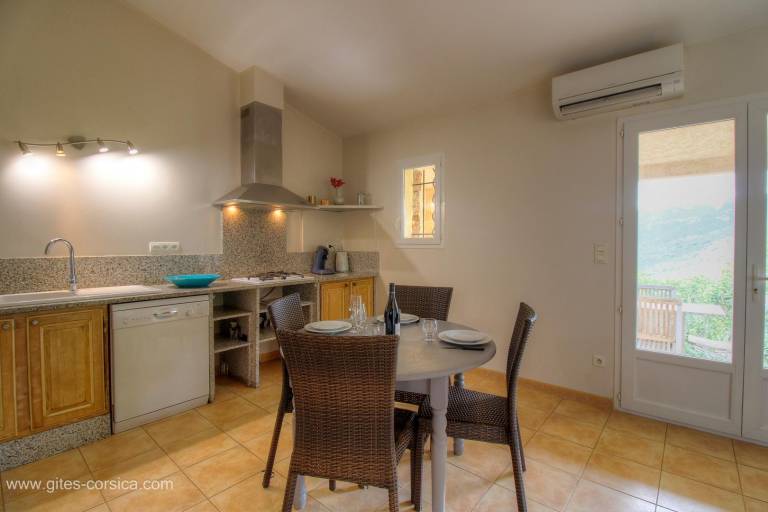 Gite with pool, yard & barbeque | Sea view — photo 5