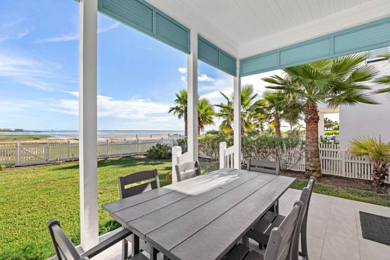 Sol y Luna - Private beach house with bay views — photo 5