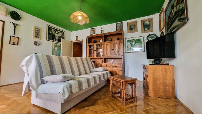 Two bedroom apartment with terrace and sea view Kaštel Novi, Kaštela (A-20607-a) — photo 2