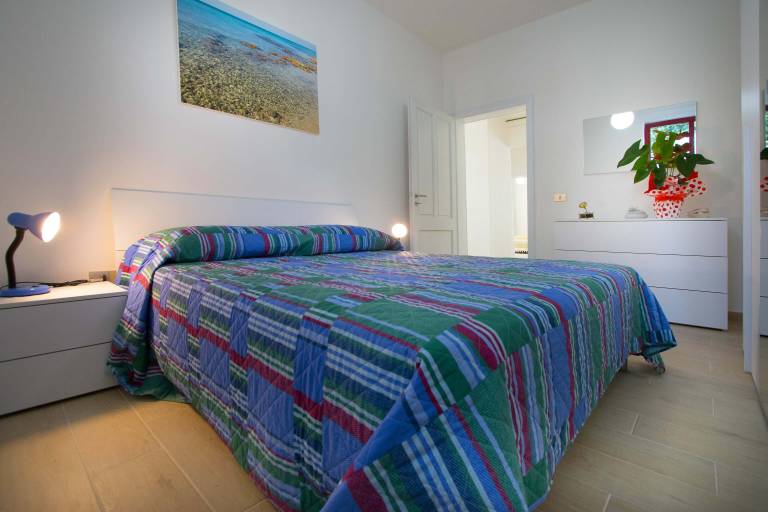 Family-oriented apartment with barbecue, garden & terrace | Panoramic view | Beach nearby | Pets allowed — photo 4