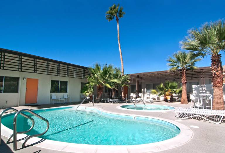 Resort  Desert Hot Springs