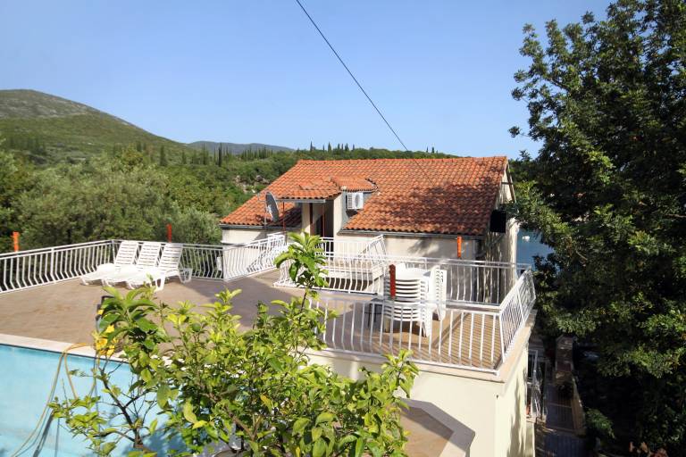 Apartament  Molunat