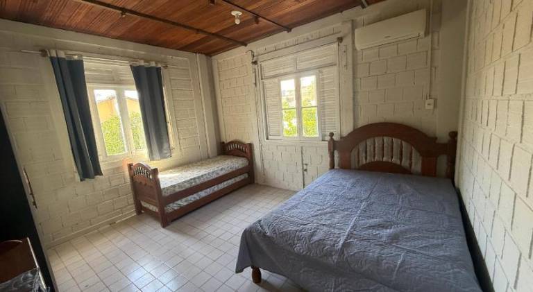 Vacation home with 2 rooms for 10 persons in Pouso Alegre