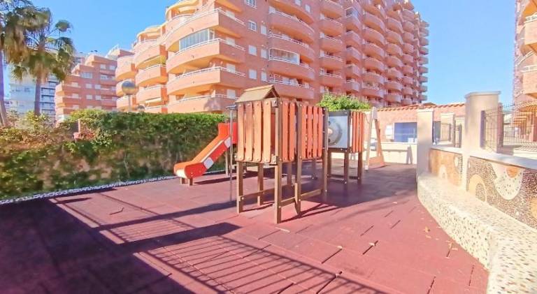 Fully equipped rental apartment with terrace, pool & yard | Beach nearby | Pet-friendly — photo 3