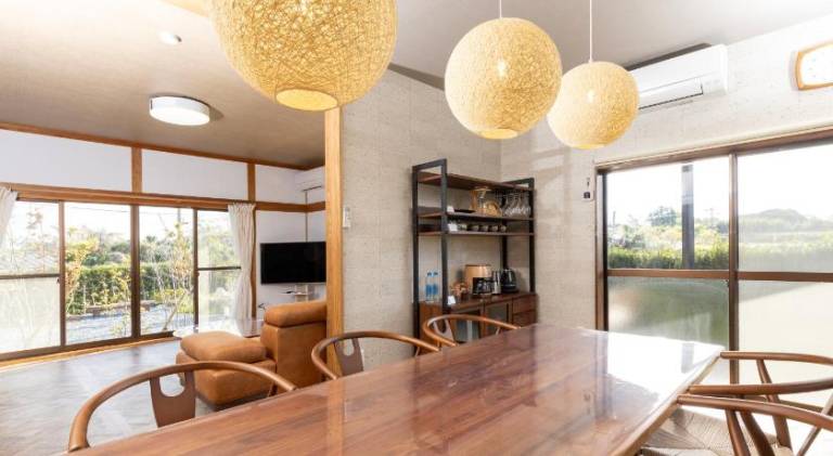 Villa with pool, BBQ & jacuzzi — photo 4