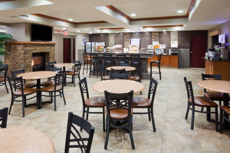 Holiday Inn Express Hotel And Suites Aberdeen By IHG — photo 3