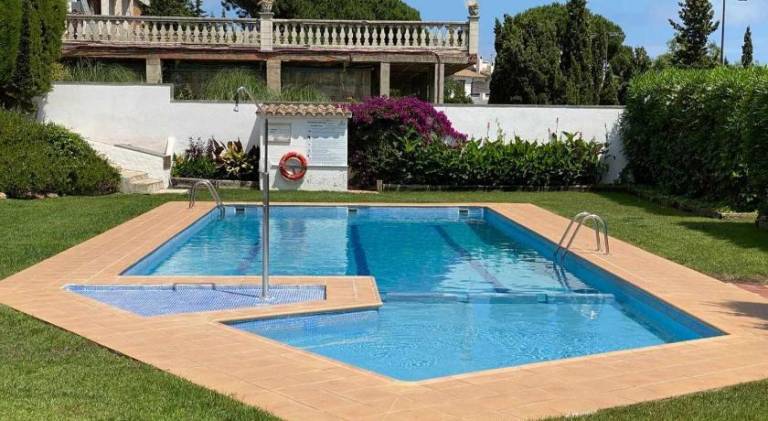 Casa Blanca 42 – Piscina, BBQ y Wifi (6 pax) — photo 3