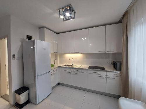 Lovely apartment with patio | Dogs allowed — photo 4