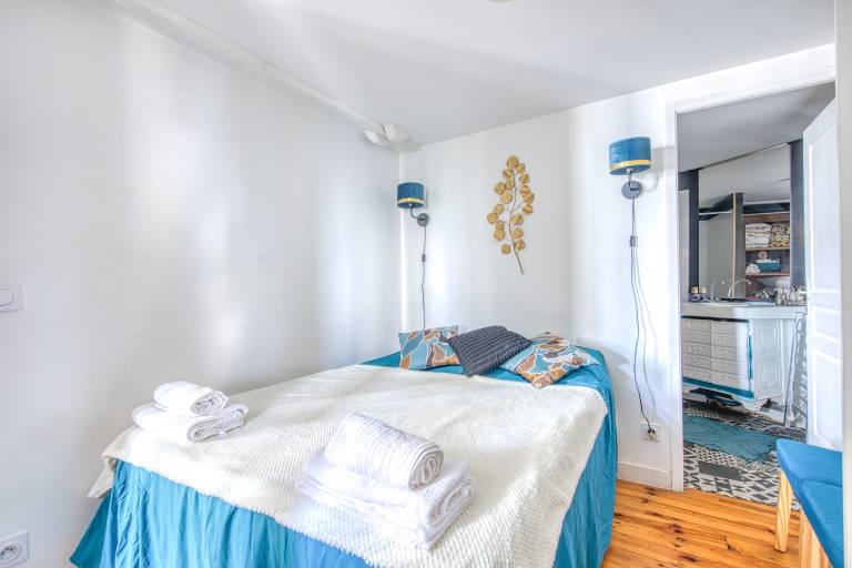 Child-friendly rental apartment with fast internet | Next to Grosse cloche de Bordeaux | City view | Good for workation | Dogs allowed — photo 2