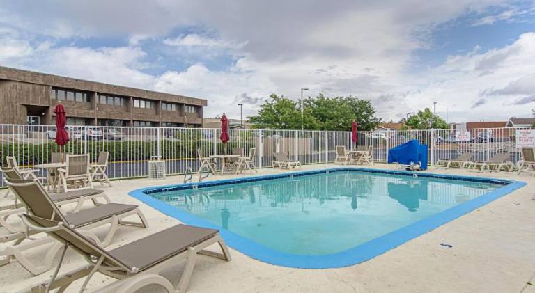 Motel 6 Arcata, CA – Cal Poly Humboldt — photo 2