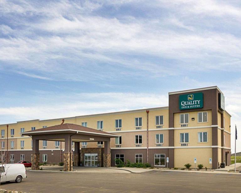 Quality Inn & Suites Minot North in Minot, ND