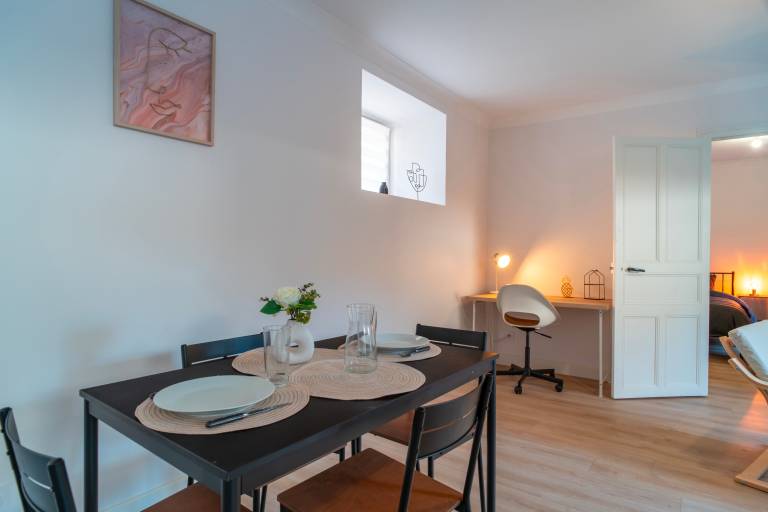 Holiday apartment with patio — photo 5